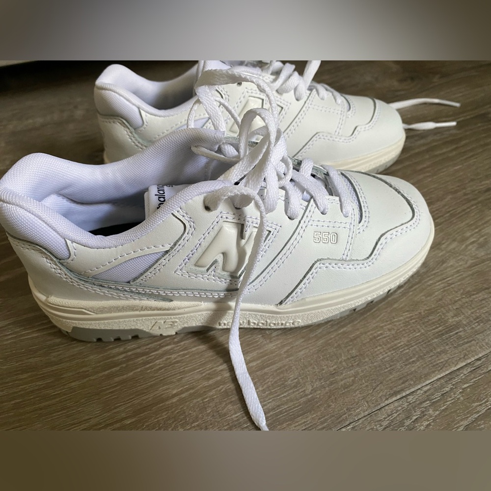 New Balance 550, kids, white, brand new. Fast shipping